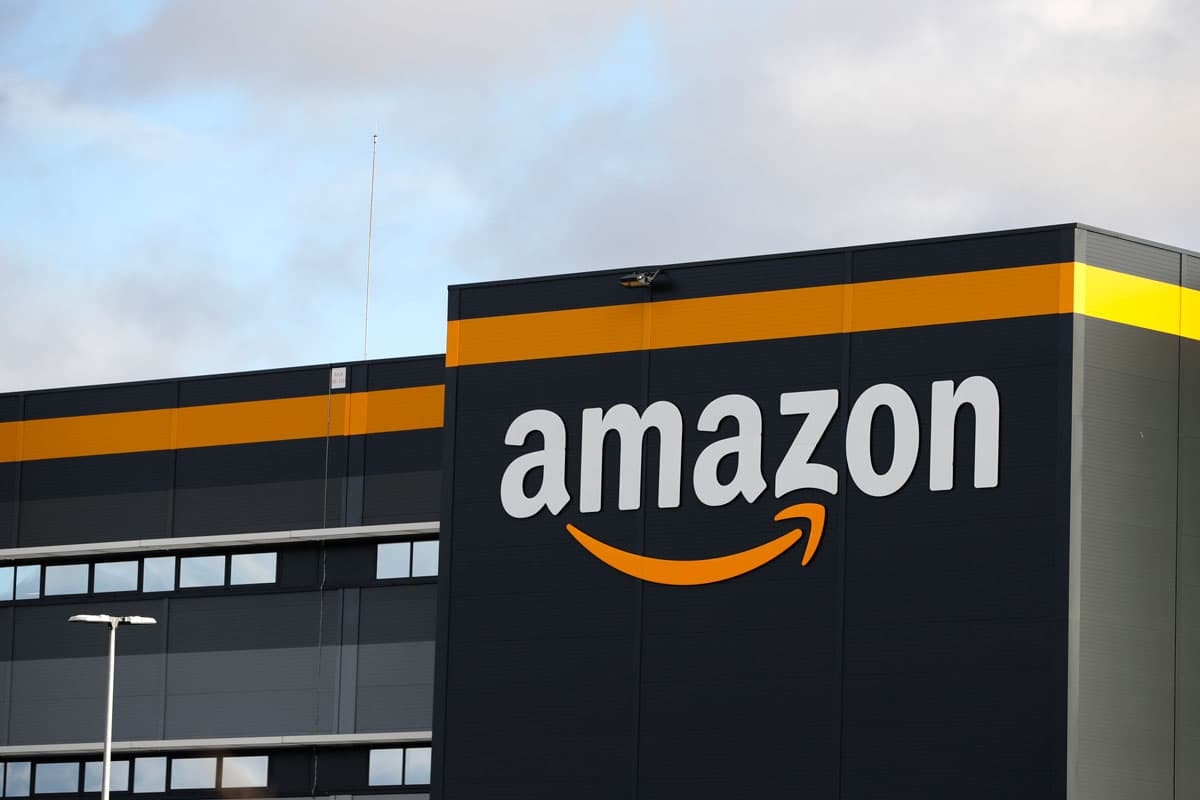 Amazon India logo