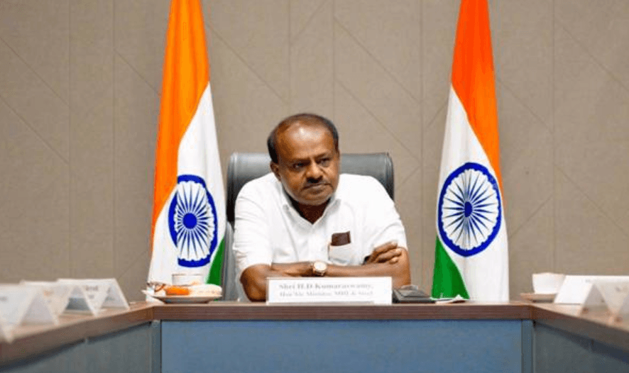 Union Minister for Heavy Industries and Steel H D Kumaraswamy (File photo)