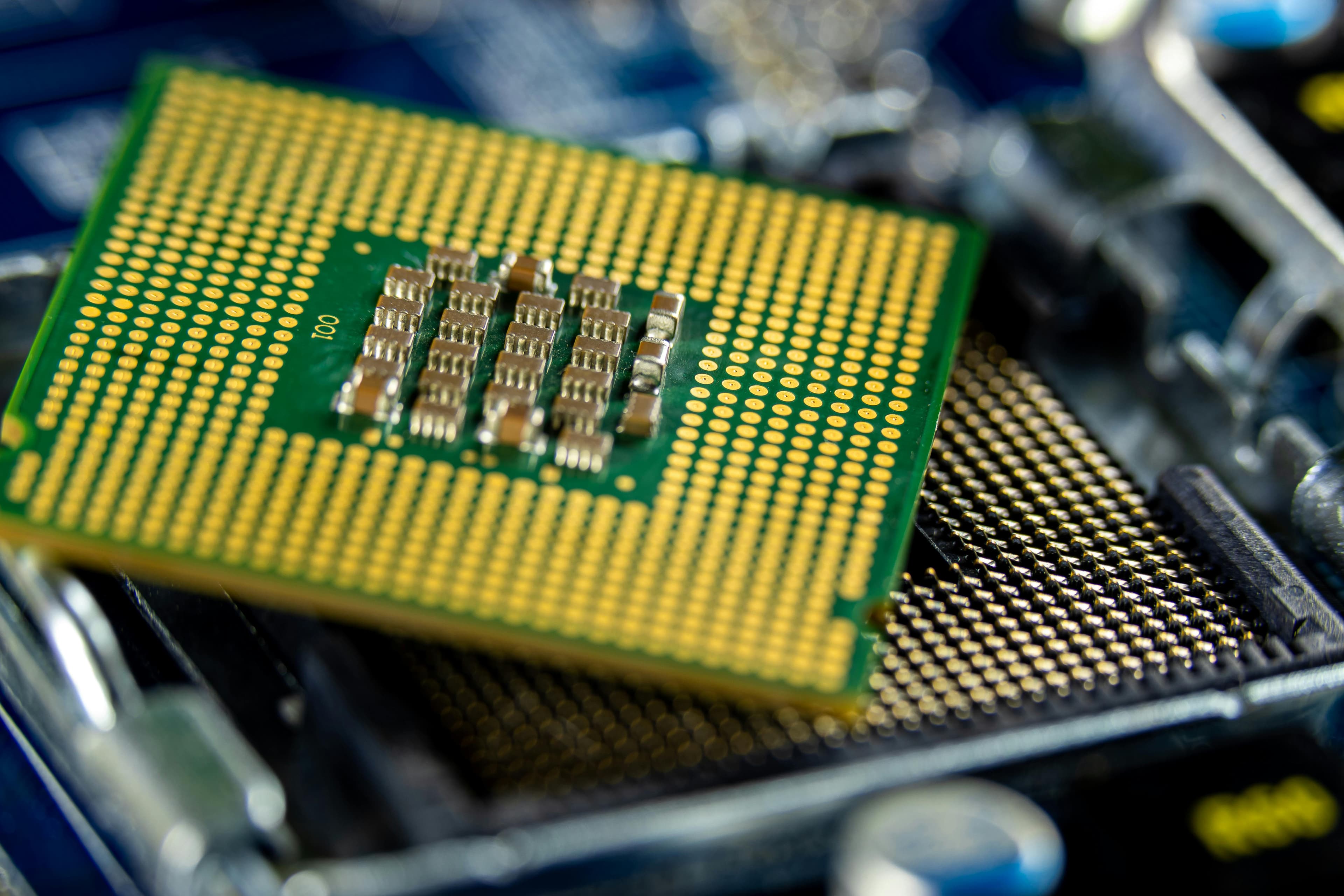 MeitY launches 'Investors Support' portal to support investors (Photo/Pexels)