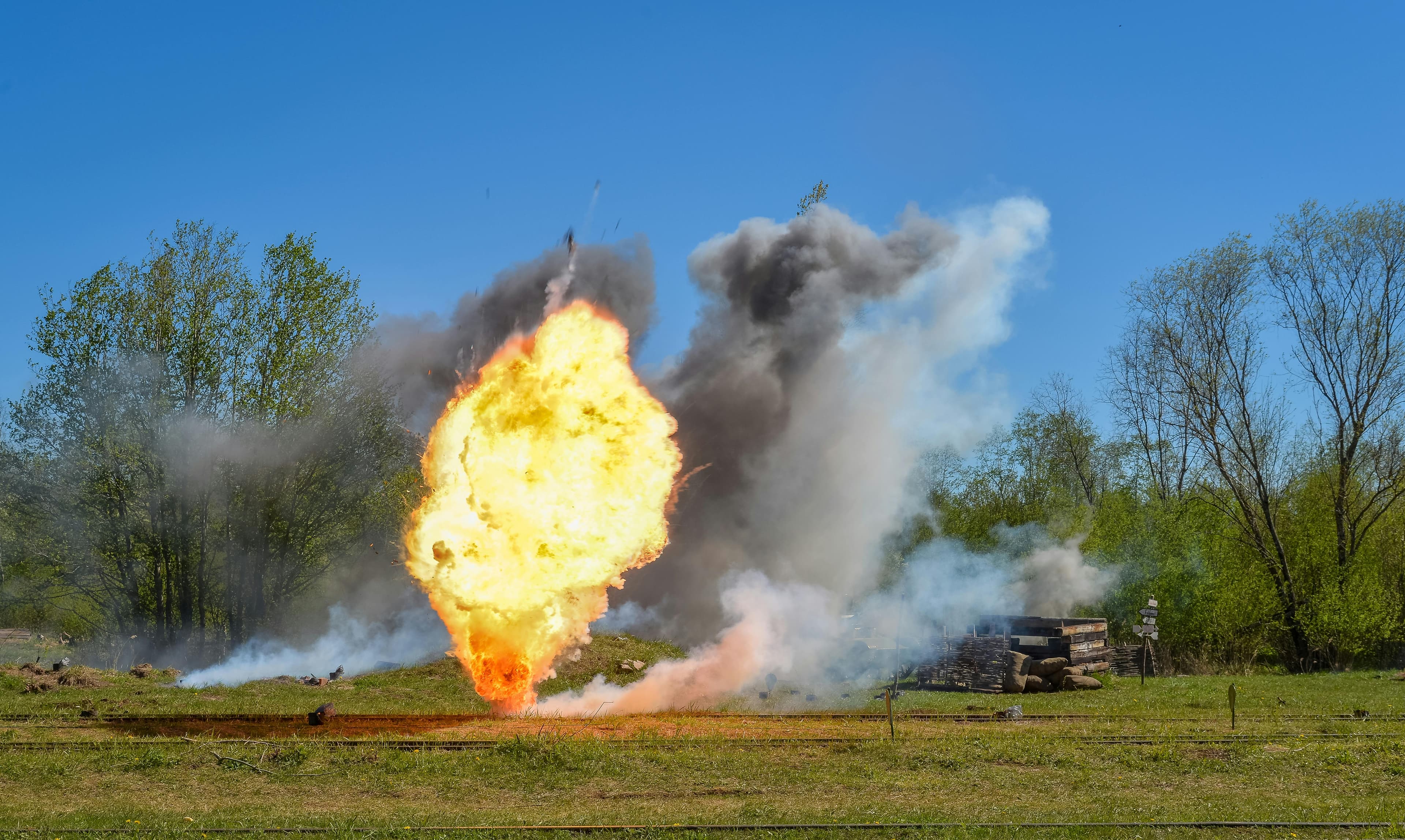 DRDO successfully tests high-calibre bomb (Photo credit: Pexels)